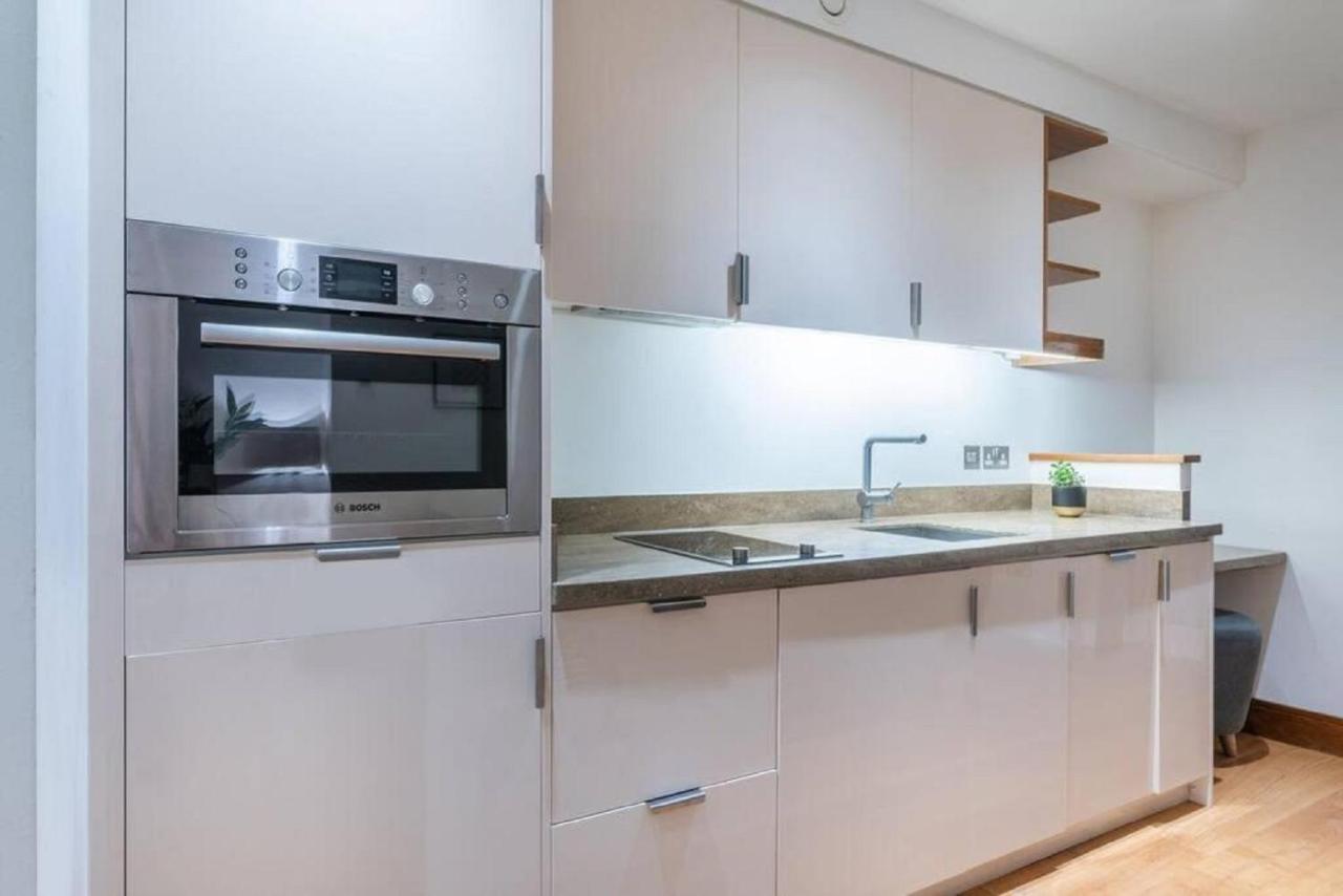 Studio - Tower Hill - City Centre By Prime London Stays N-7 Ngoại thất bức ảnh