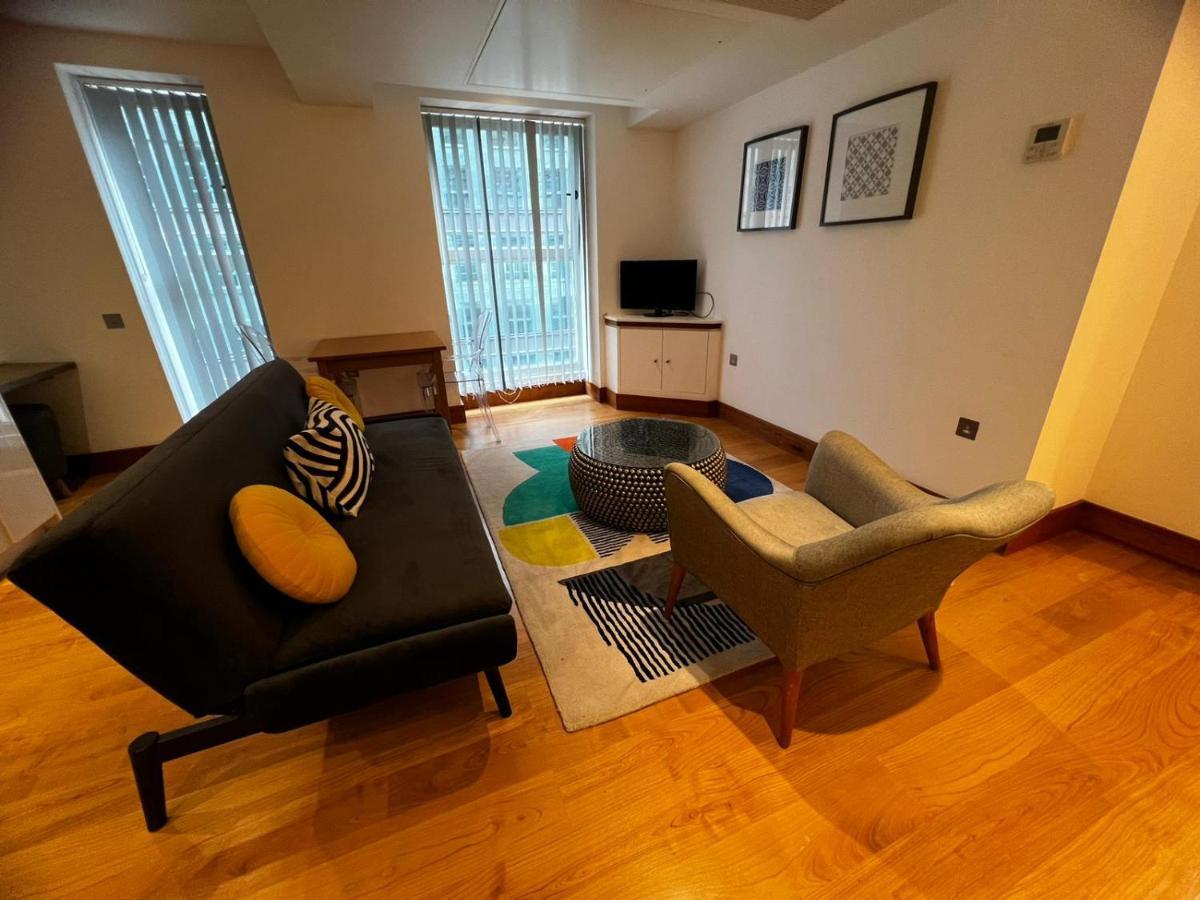 Studio - Tower Hill - City Centre By Prime London Stays N-7 Ngoại thất bức ảnh